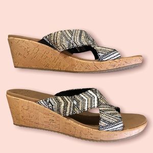 Sketchers Beverlee - Golden Palace Wedge Sandals size 13